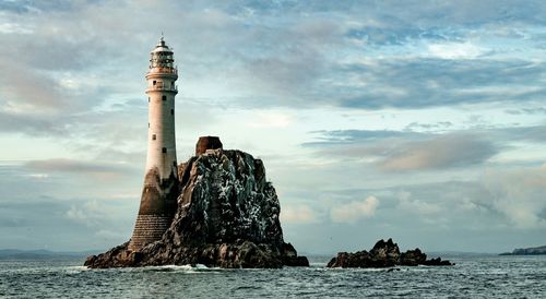 Fastnet lighthouse on fastnet rock, west cork