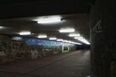 Illuminated tunnel