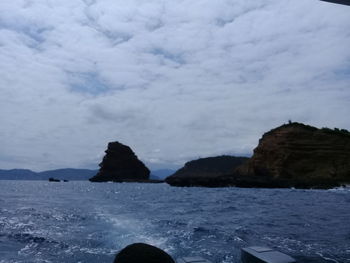 Scenic view of cloudy sky over sea