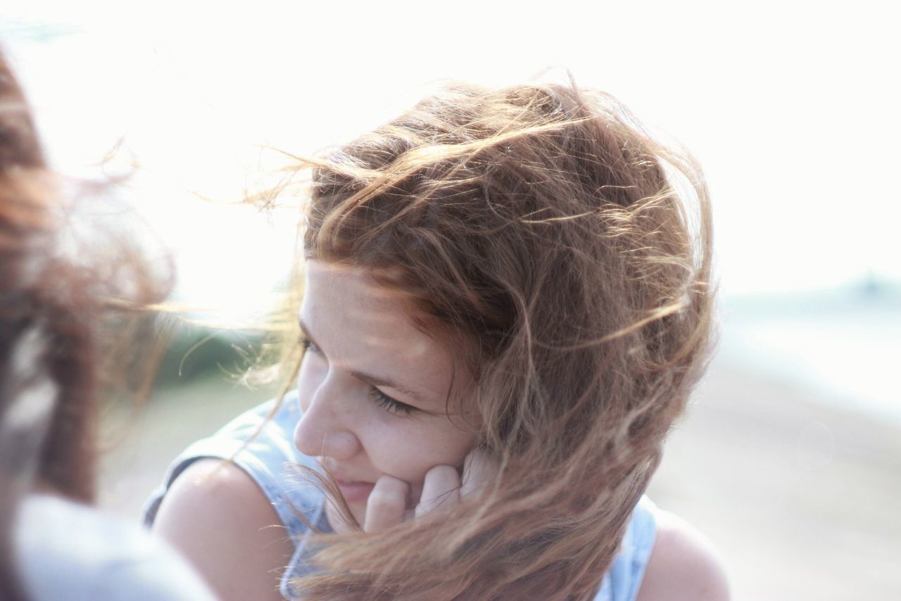 headshot, lifestyles, person, childhood, leisure activity, focus on foreground, close-up, elementary age, head and shoulders, girls, sunlight, innocence, human face, cute, young adult, boys, day, front view