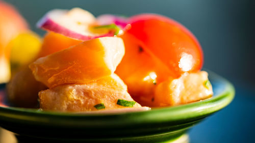 Close-up of orange slices in bowl