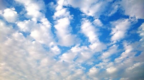 Low angle view of cloudy sky