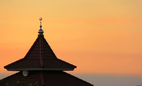 Low angle view of sky at sunset