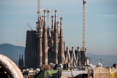 Far view of la sagrada familia cathedral.