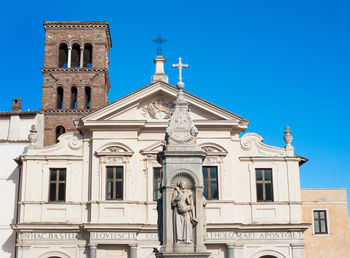 Basilica of st bartholomew against blue sky