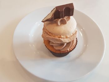 Close-up of cake in plate on table