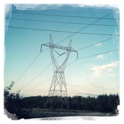 electricity pylon