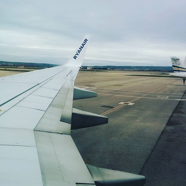 transportation, airplane, aircraft wing, air vehicle, mode of transport, sky, flying, sea, cropped, travel, part of, aerial view, cloud - sky, journey, mid-air, cloud, on the move, day, airplane wing, outdoors