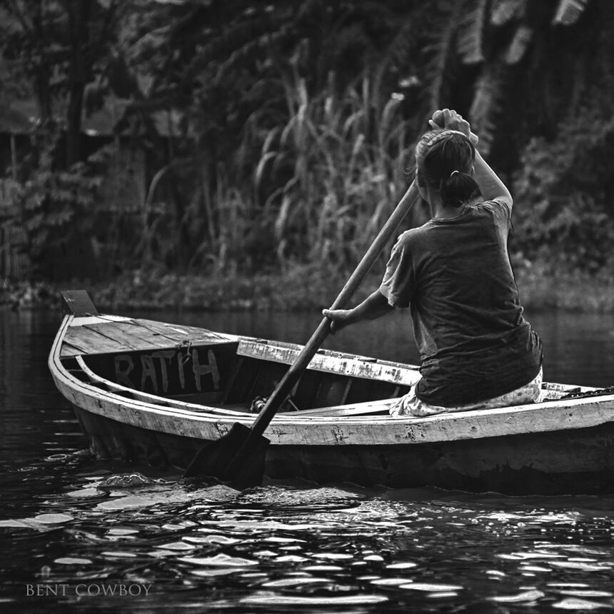 nautical vessel, water, boat, transportation, mode of transport, moored, lake, men, river, waterfront, lifestyles, rear view, oar, leisure activity, day, side view, sitting, travel