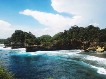 Scenic view of sea against sky