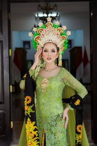 Potret traditional bride. indonesian bride.