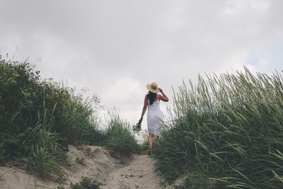 View of woman against sky