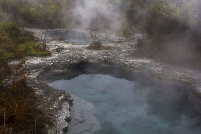 Geothermal blue hot pool spring, new zealand