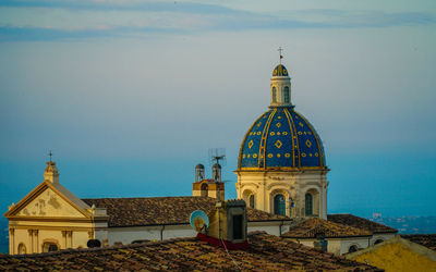 View of temple building against sky