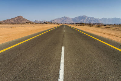 Road passing through a desert