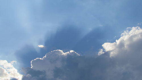 Low angle view of cloudy sky