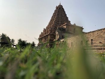 View of temple building against sky