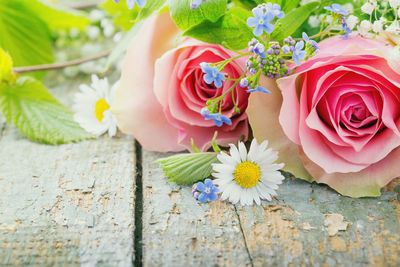 Close-up of rose bouquet