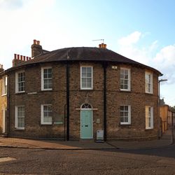 Old cambridge curved building