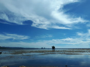 Scenic view of cloudy sky over sea