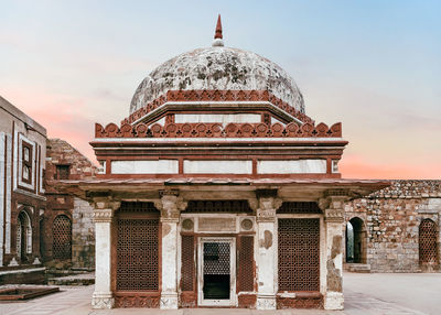 View of temple building against sky