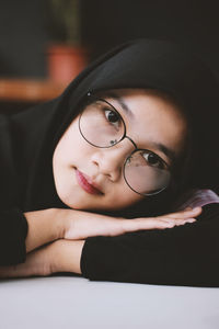 Close-up portrait of young woman