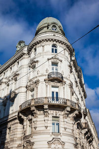 Beautiful architecture of the antique buildings at vienna city center