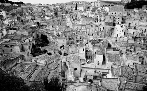 Matera is a city located on a rocky outcrop in basilicata, in southern italy. 