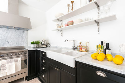 Lemons on kitchen counter at home