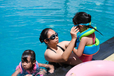 Children in swimming pool