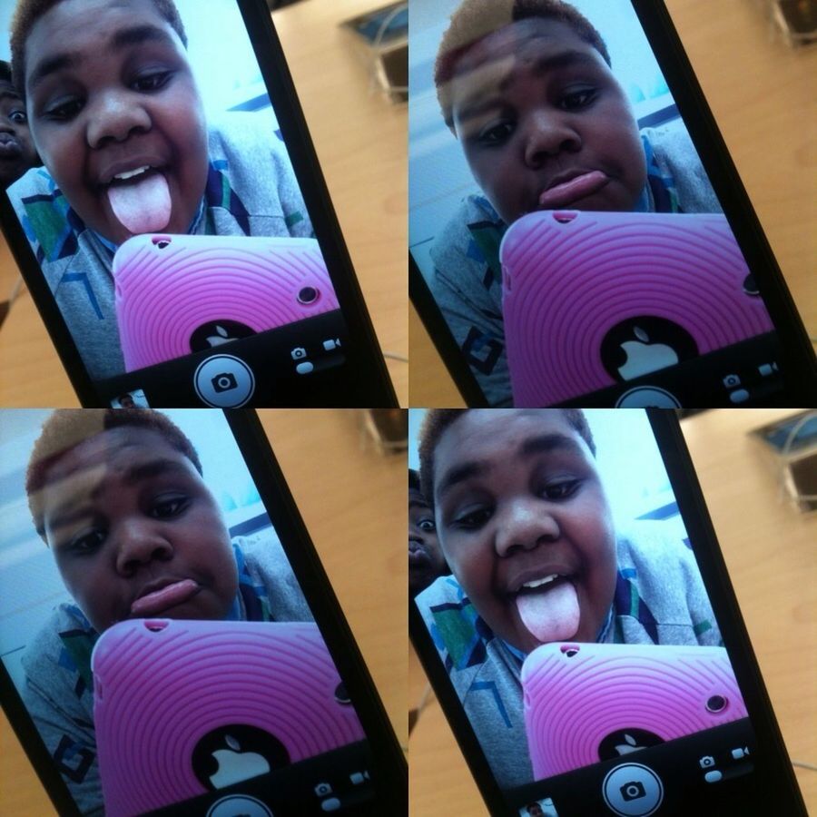 At the apple storeee. 