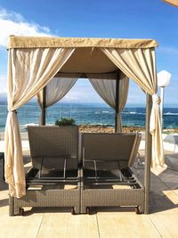 Tanning chairs on the roof. 