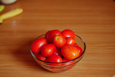 High angle view of tomatoes in bowl on table