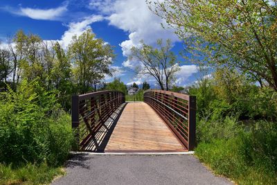 Jordan river parkway trail redwood trailhead legacy parkway rocky mountains, salt lake city, utah.