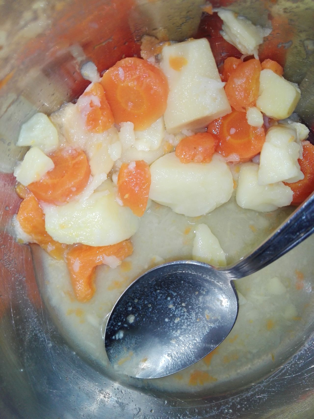 Patatoes and carrots