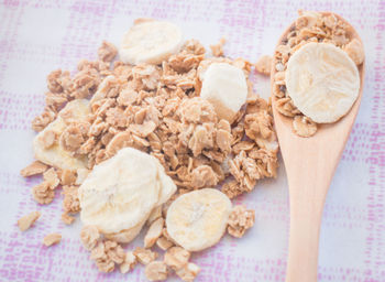 Close-up of oat flakes