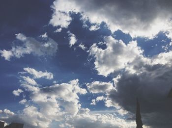 Low angle view of cloudy sky