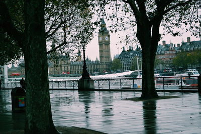 River passing through city buildings