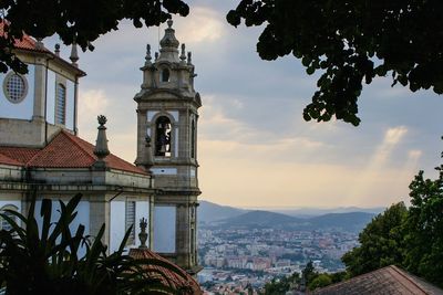 Buildings in city