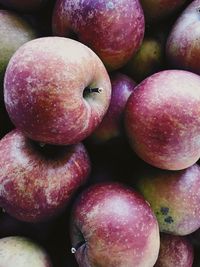 Full frame shot of apples