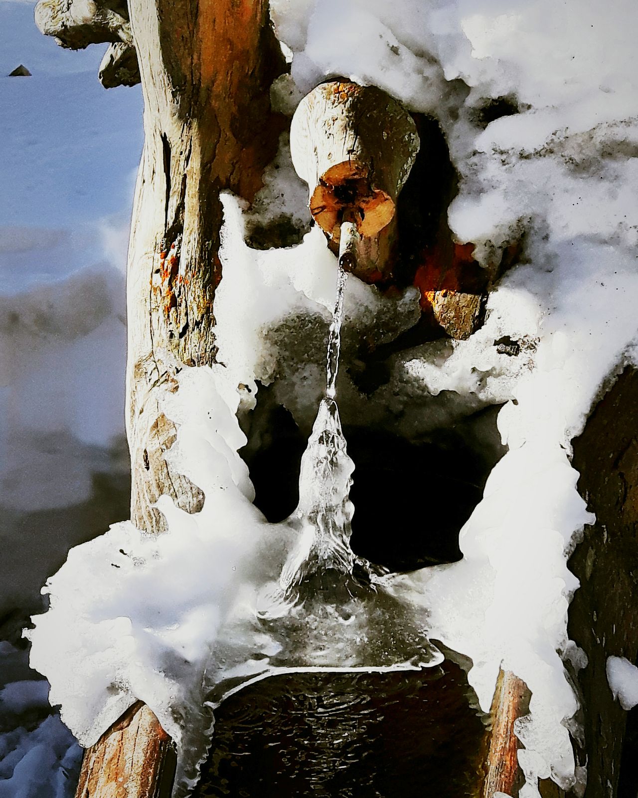 Iced fountain