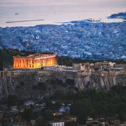 Akropolis at sunset