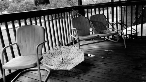 Empty chairs in a row
