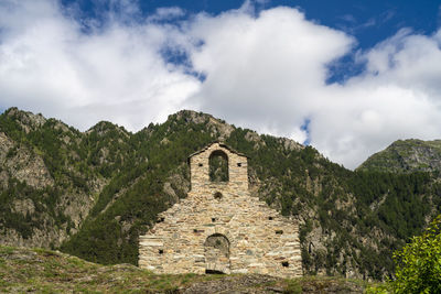 The chapel on the rock castle of graines val d'ayas aosta