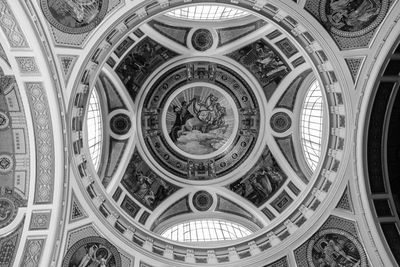 Low angle view of ceiling