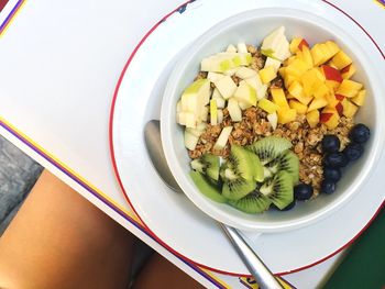 Close-up of fresh breakfast served in tray