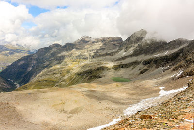 Gravel landscape in the swiss alps