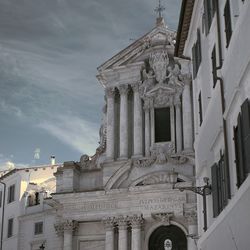 Low angle view of santi vincenzo e anastasio a trevi against sky