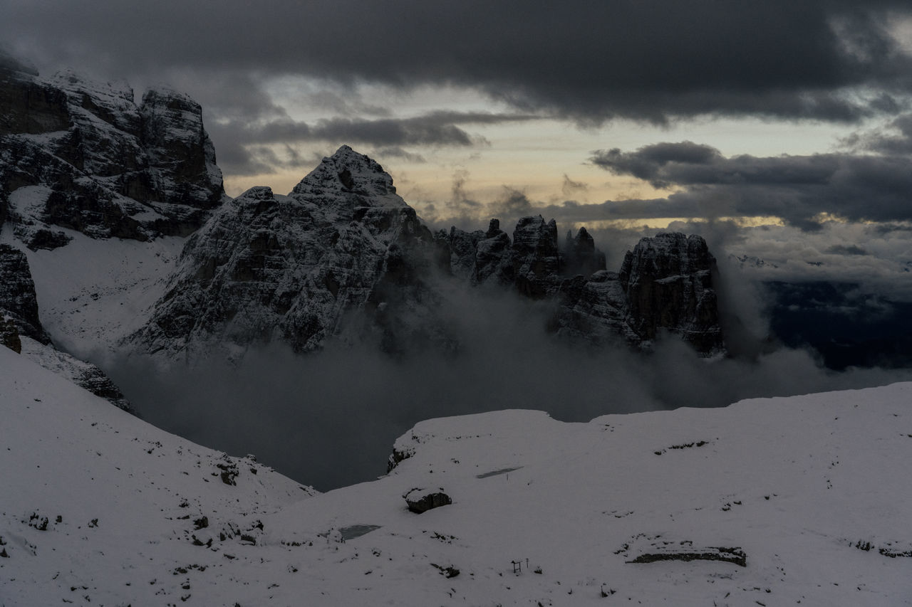 beauty in nature, sky, cloud - sky, scenics - nature, tranquil scene, cold temperature, tranquility, winter, environment, snow, non-urban scene, landscape, no people, covering, mountain, nature, plant, idyllic, tree, snowcapped mountain, mountain peak