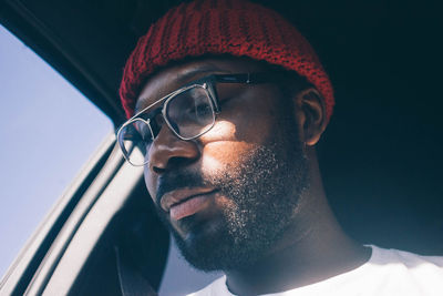 Portrait of young man wearing sunglasses